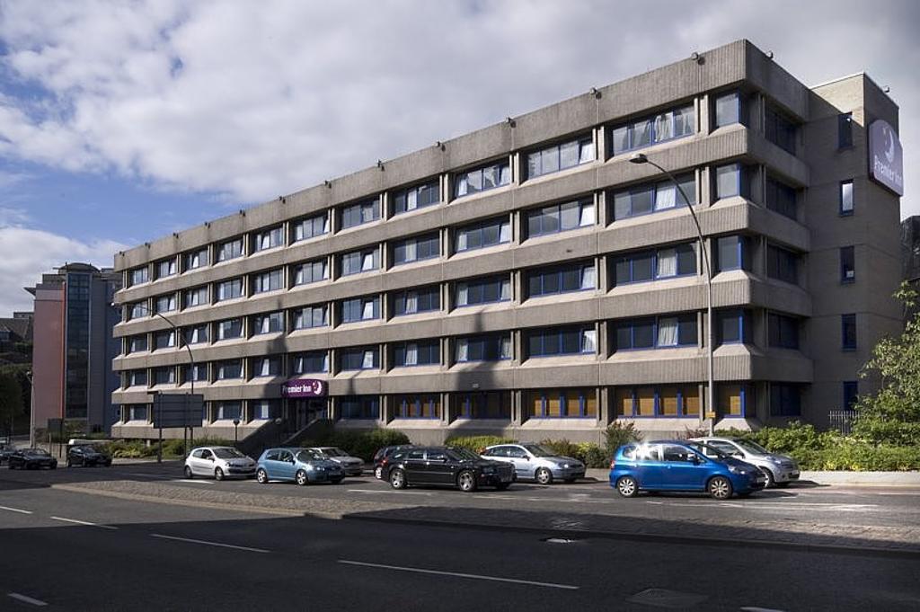 Premier Inn Aberdeen City Centre Екстер'єр фото